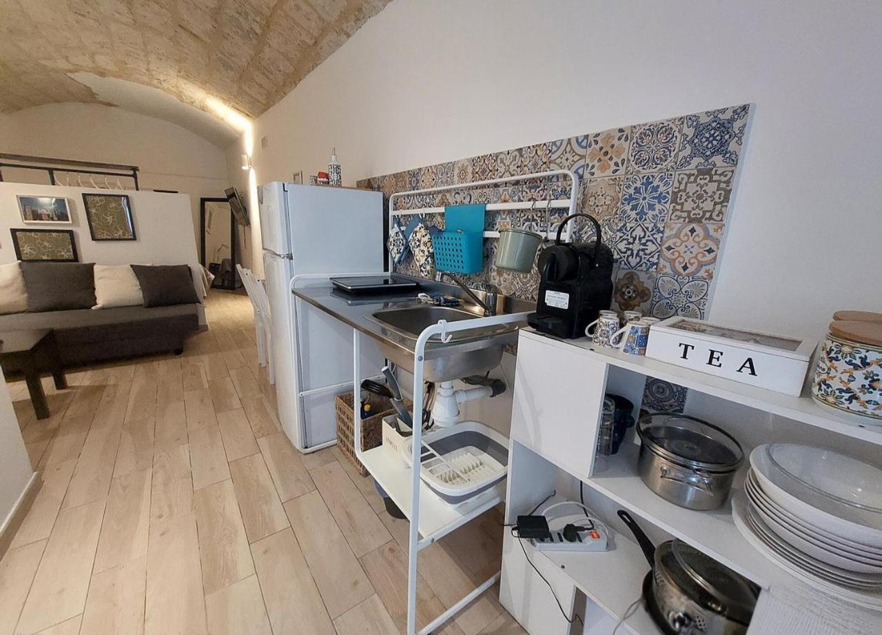 Bari Landlord 31- Old Town Apartment Exterior foto